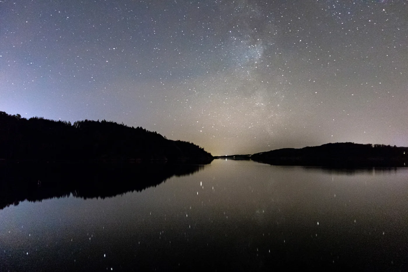 Best Time of Year for Stargazing UK: June Has No Darkness