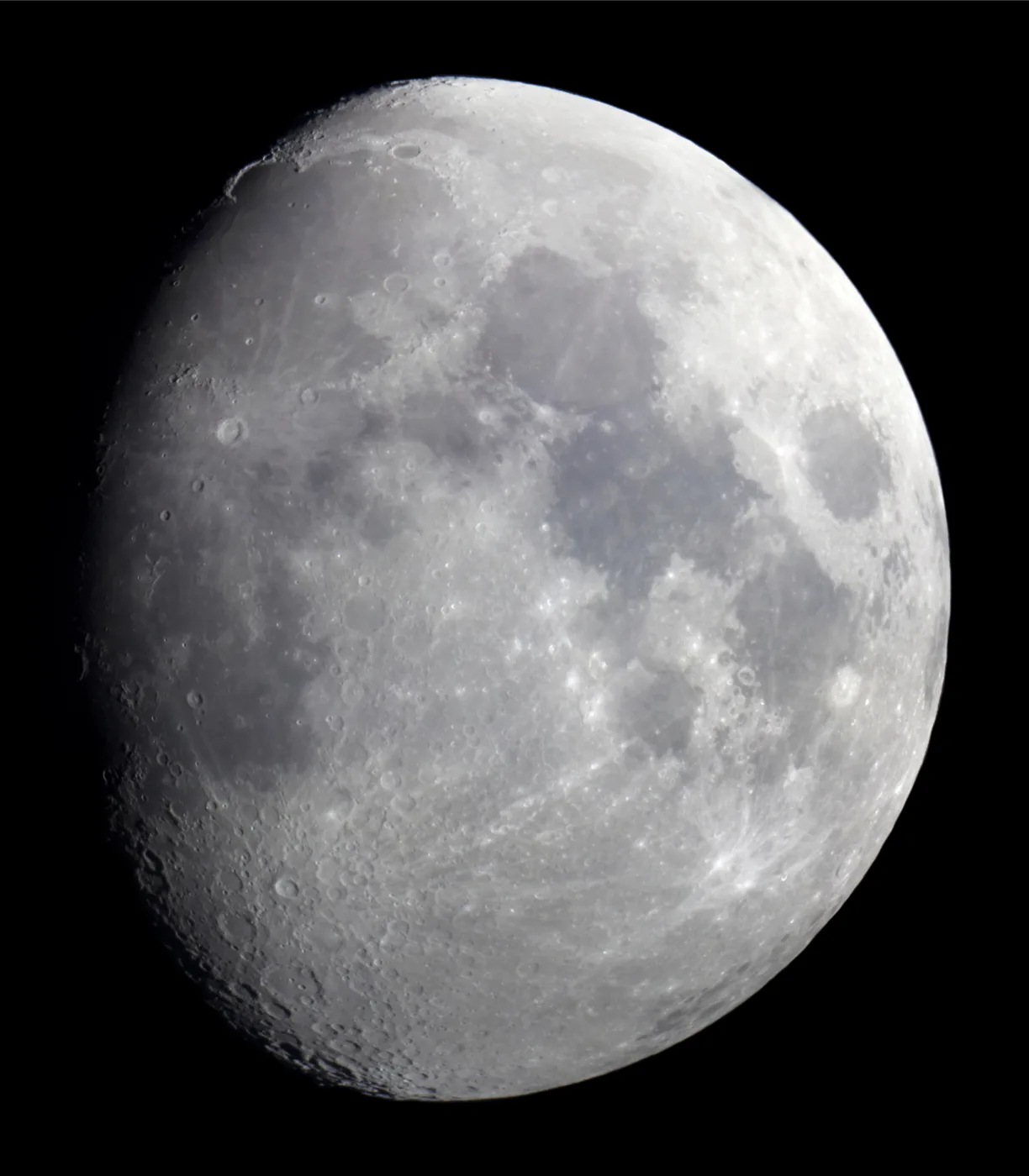 Do You Need a Moon Filter? Usually No, Here Is the Test